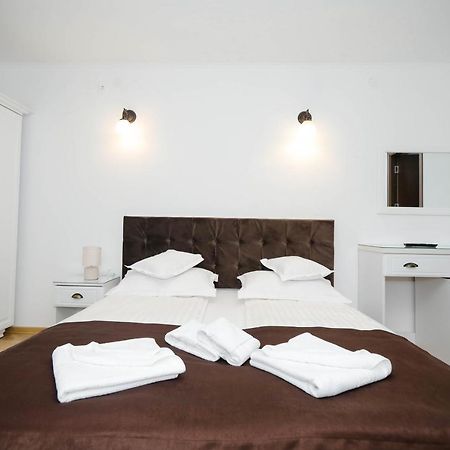 Casa Marica Hotel Băile Herculane Buitenkant foto