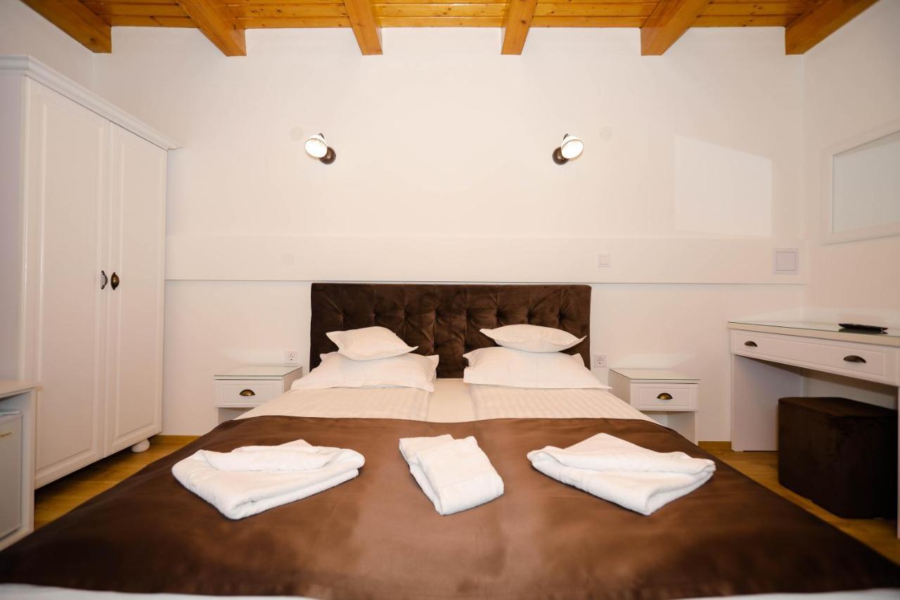 Casa Marica Hotel Băile Herculane Buitenkant foto