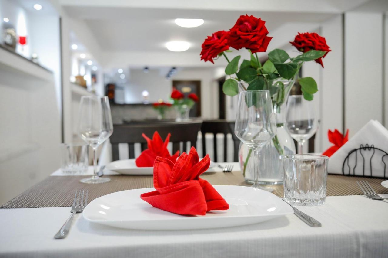 Casa Marica Hotel Băile Herculane Buitenkant foto