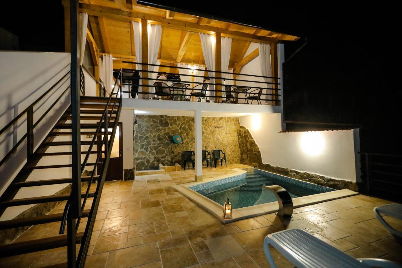 Casa Marica Hotel Băile Herculane Buitenkant foto