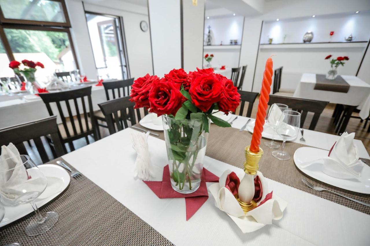 Casa Marica Hotel Băile Herculane Buitenkant foto