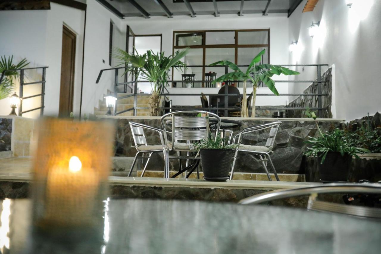 Casa Marica Hotel Băile Herculane Buitenkant foto