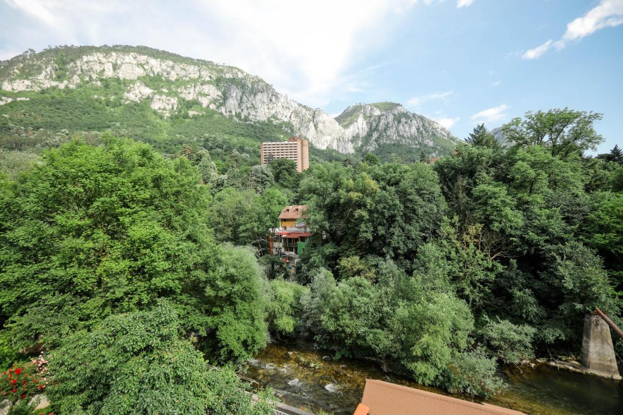 Casa Marica Hotel Băile Herculane Buitenkant foto